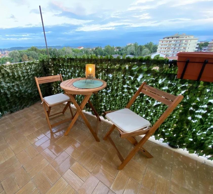 Casa Viola A 900 Mt Dalla Staz. Centrale Pescara Eksteriør billede