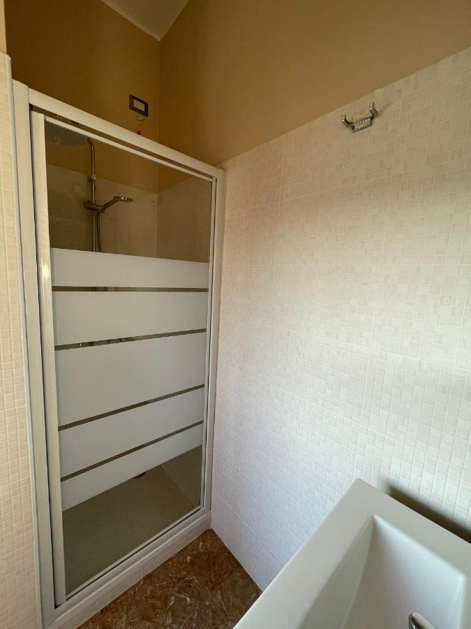 Casa Viola A 900 Mt Dalla Staz. Centrale Pescara Eksteriør billede
