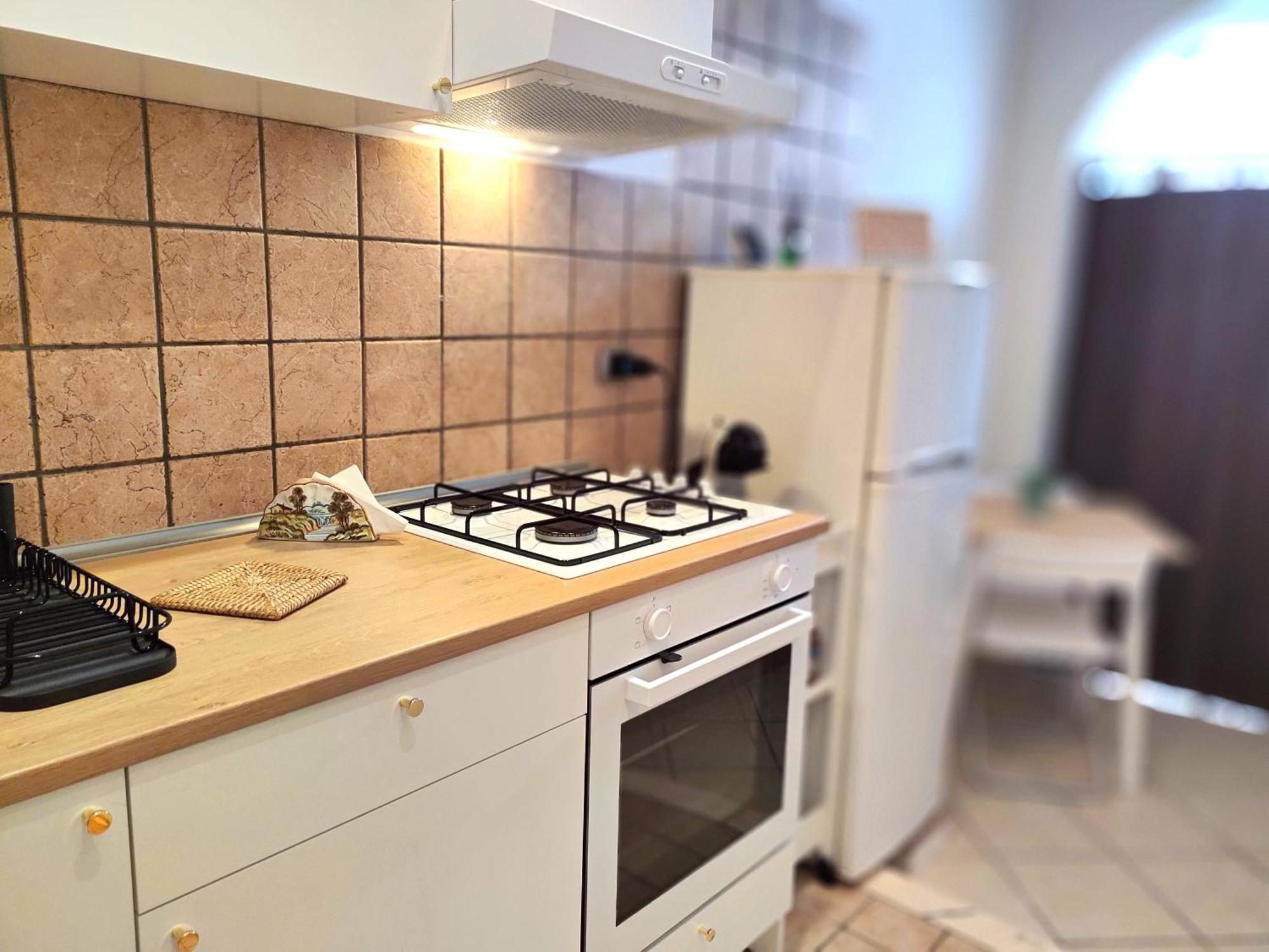 Casa Viola A 900 Mt Dalla Staz. Centrale Pescara Eksteriør billede