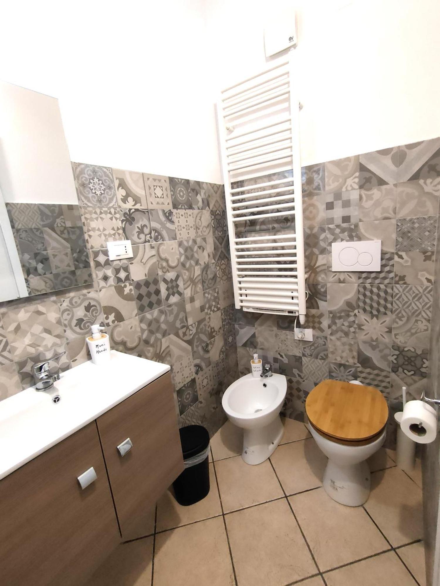 Casa Viola A 900 Mt Dalla Staz. Centrale Pescara Eksteriør billede